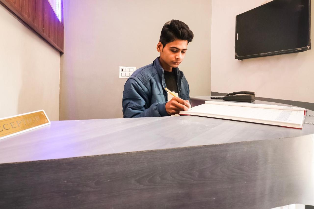Hotel O Sheela Rohtak エクステリア 写真