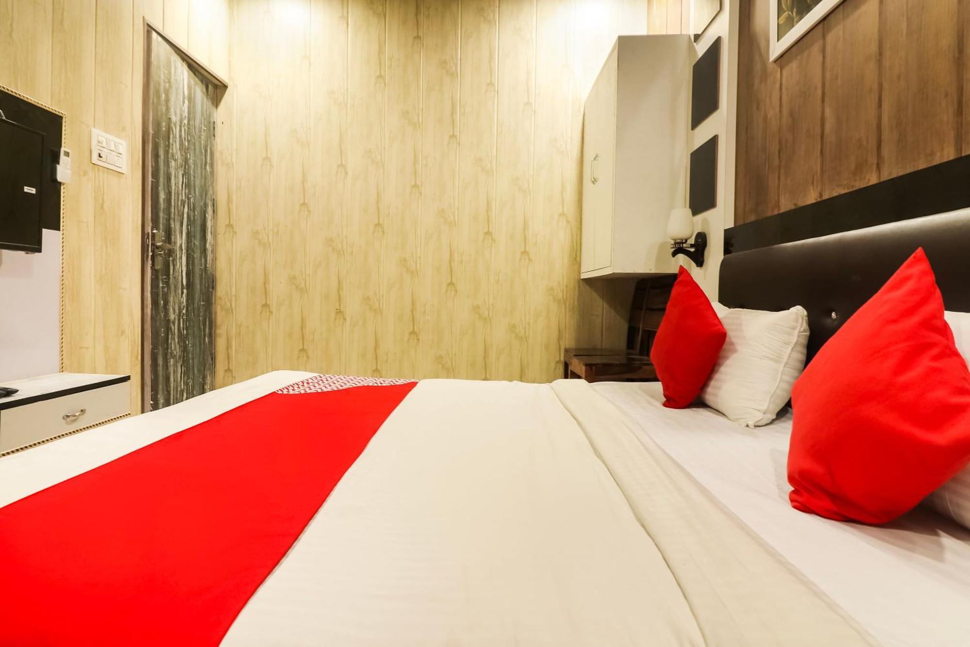 Hotel O Sheela Rohtak エクステリア 写真